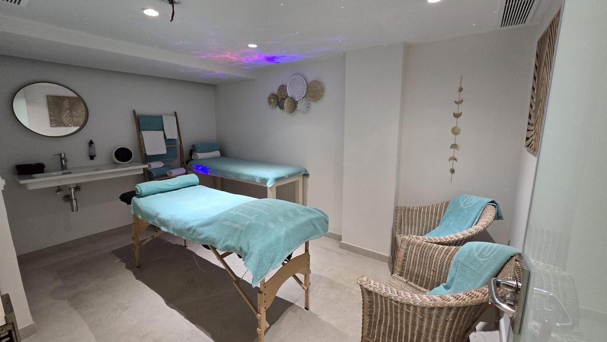 بلايا ذي بالما Leman Hotel Y Apartamentos المظهر الخارجي الصورة