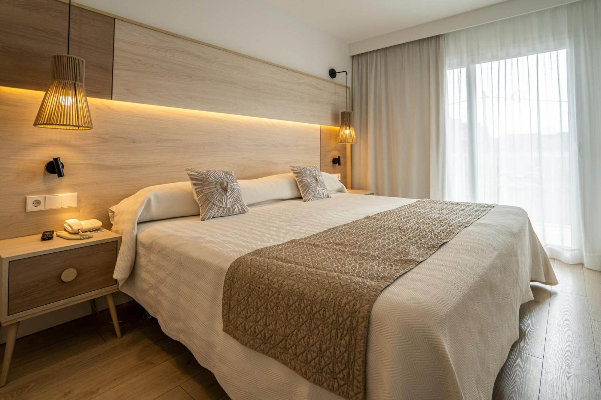 بلايا ذي بالما Leman Hotel Y Apartamentos المظهر الخارجي الصورة